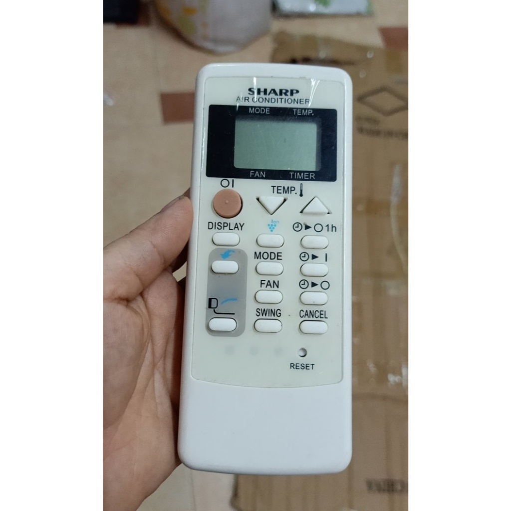 Điều khiển điều hòa Sharp