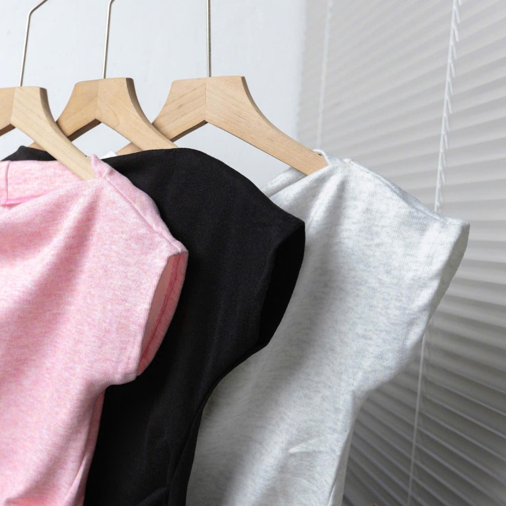 Áo Thun Lệch Vai Xếp Ly, Áo Kiểu Sườn Nhún Eo Điệu Đà, Áo Phông Form Vừa Chất Vải Co Dãn Mềm Lâm Tú-MA 315 | BigBuy360 - bigbuy360.vn