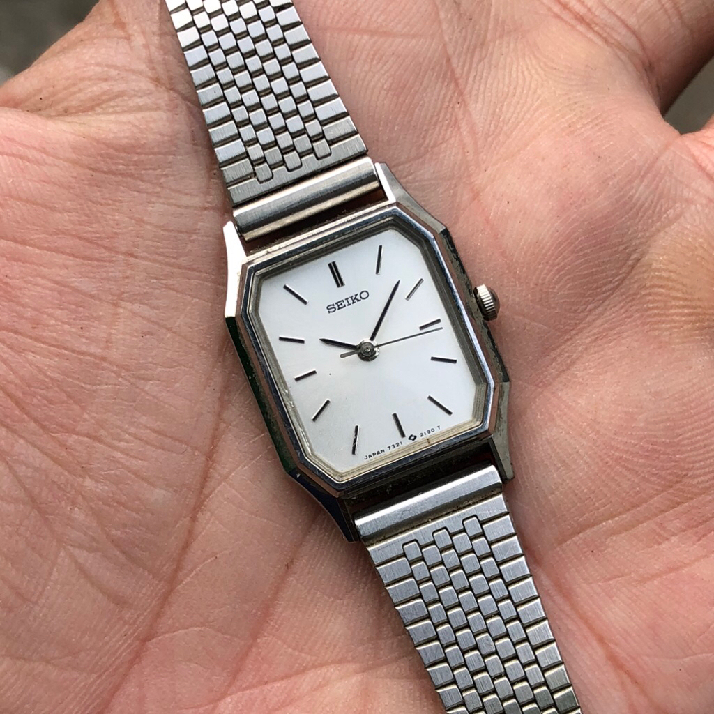 Đồng hồ Nữ Seiko tank mini form đep