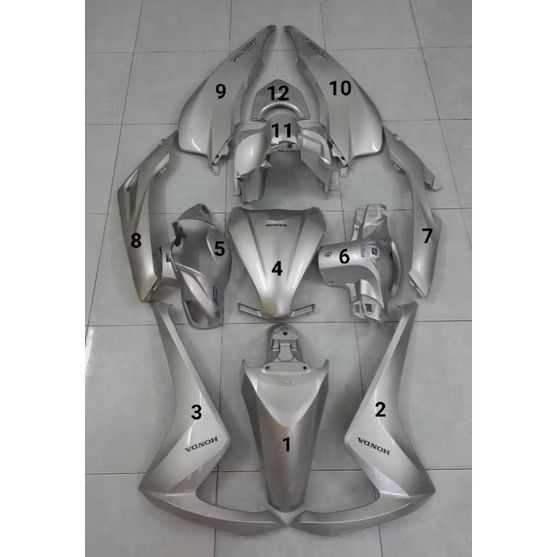 Dàn áo xe Vision 2015 đến 2020 Màu bạc tem đen- phụ tùng dàn áo thay thế