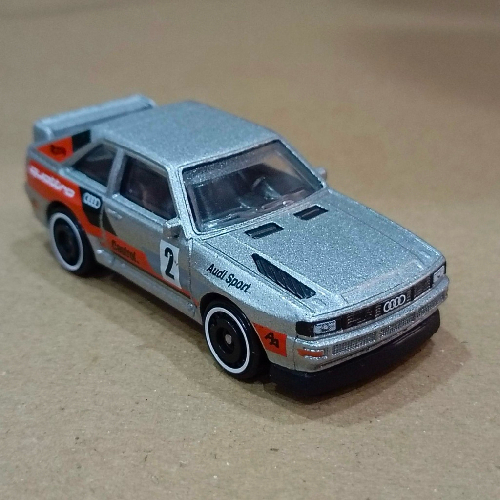 Xe Hot Wheels ‘84 Audi Sport Quattro
