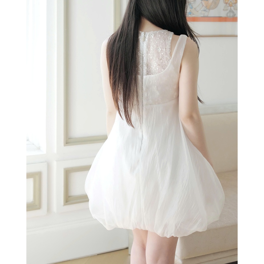 Đầm bí trắng QUIN DRESS - Coqui, Đầm tiểu thư thiết kế nhẹ nhàng thiết kế điệu đà vai áo đi chơi chụp ảnh siêu xinh | BigBuy360 - bigbuy360.vn