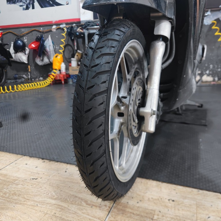 Vỏ Michelin Pilot Street 2 size 80/90-16 (220062)