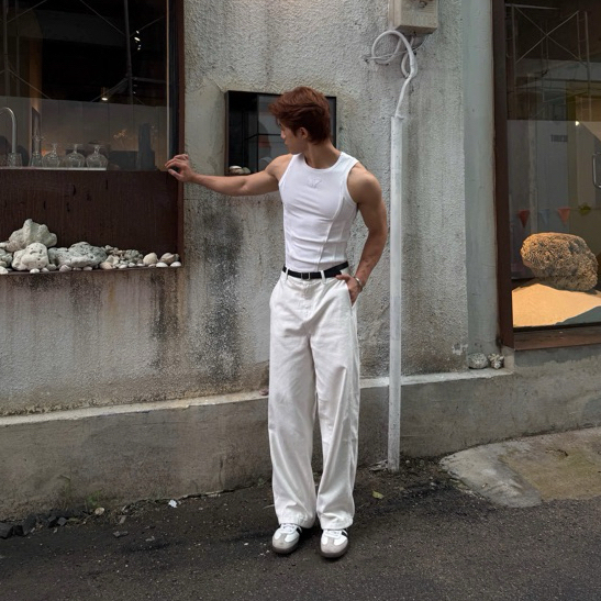 WHITE WIDE STRAIGHT JEANS WHOSE - Quần jeans ống đứng Whose Studio 1719