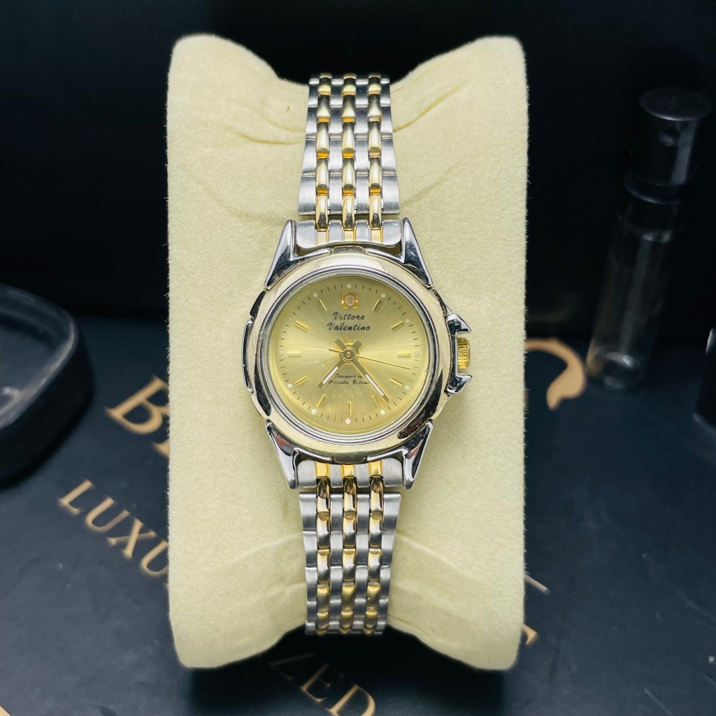 Đồng hồ nữ Valentino china