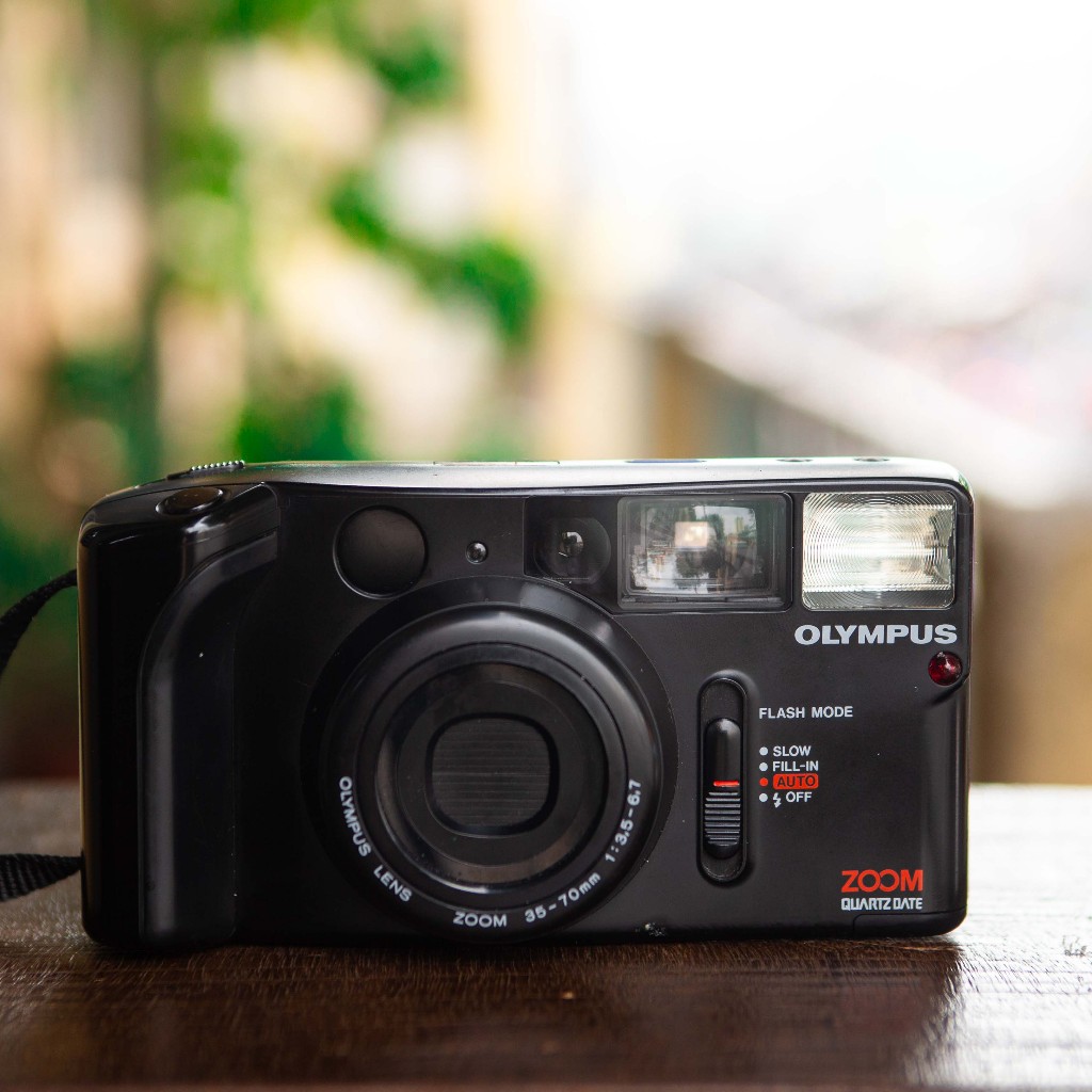 OLYMPUS AZ1 ZOOM [PNS/135MM]