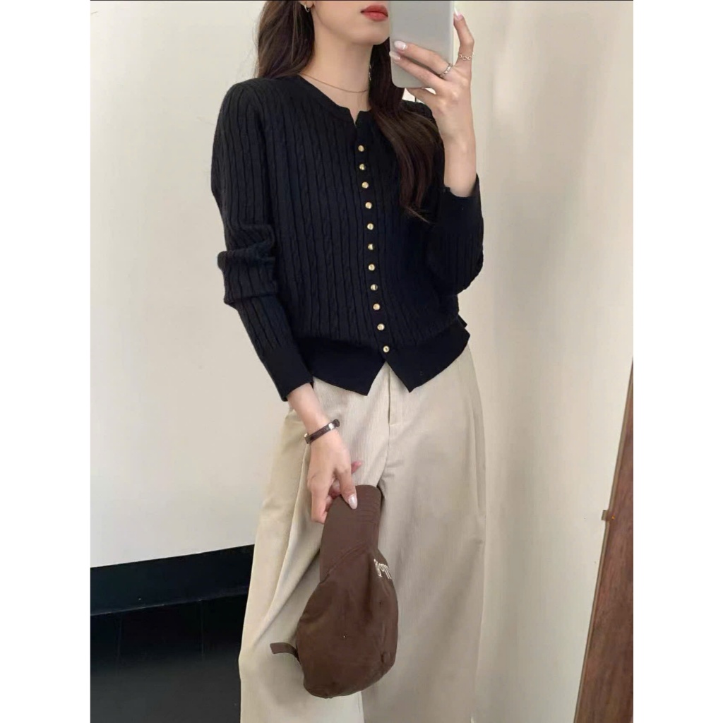 Áo cardigan len vặn thừng cúc đồng trẻ trung trendy, chất liệu dày dặn - HERIN AL02