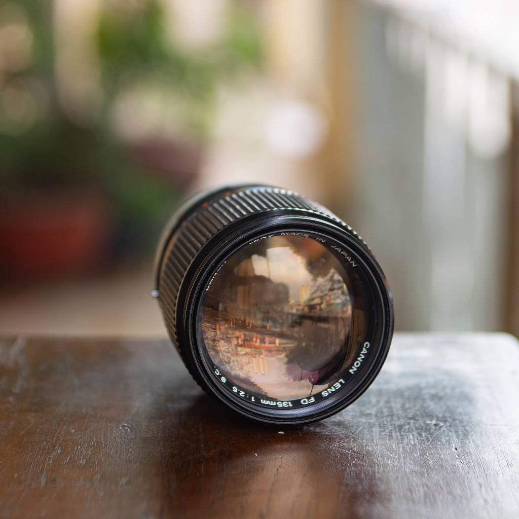 CANON FD 135MM F/2.5 S.C [MF LENS/35MM]