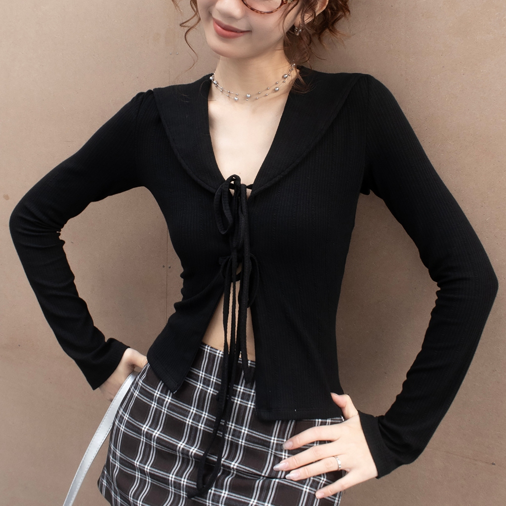 LAHA SHIRT – Confi | Áo thun cotton form ôm, có khoá kéo cổ thuỷ thủ xinh xắn