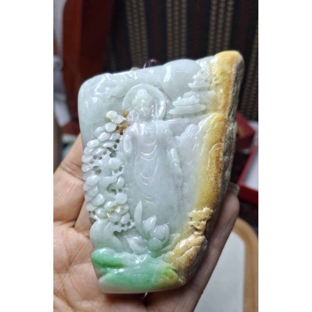 Mặt Phật sơn thủy ngọc phỉ thúy Myanmar type A