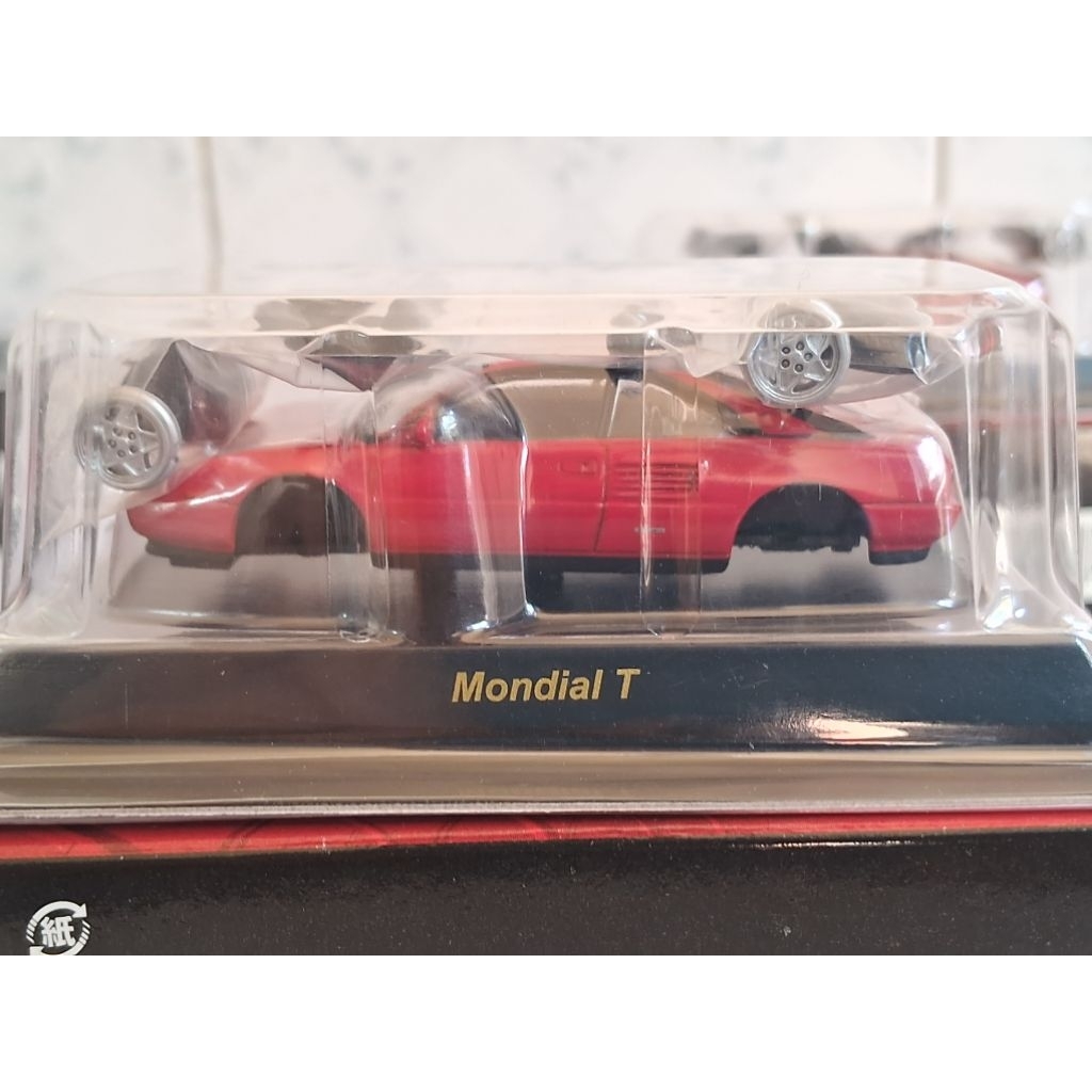 KYOSHO 1/64 - FERRARI MONDIAL T MÀU ĐỎ