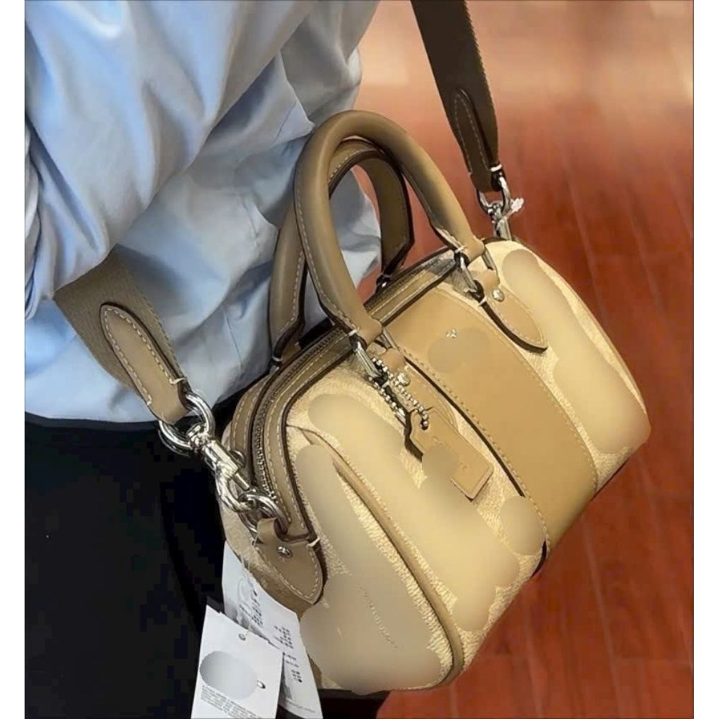 Túi trống mini trà sữa CH160 – Mini Rowan Crossbody bag siêu xinh