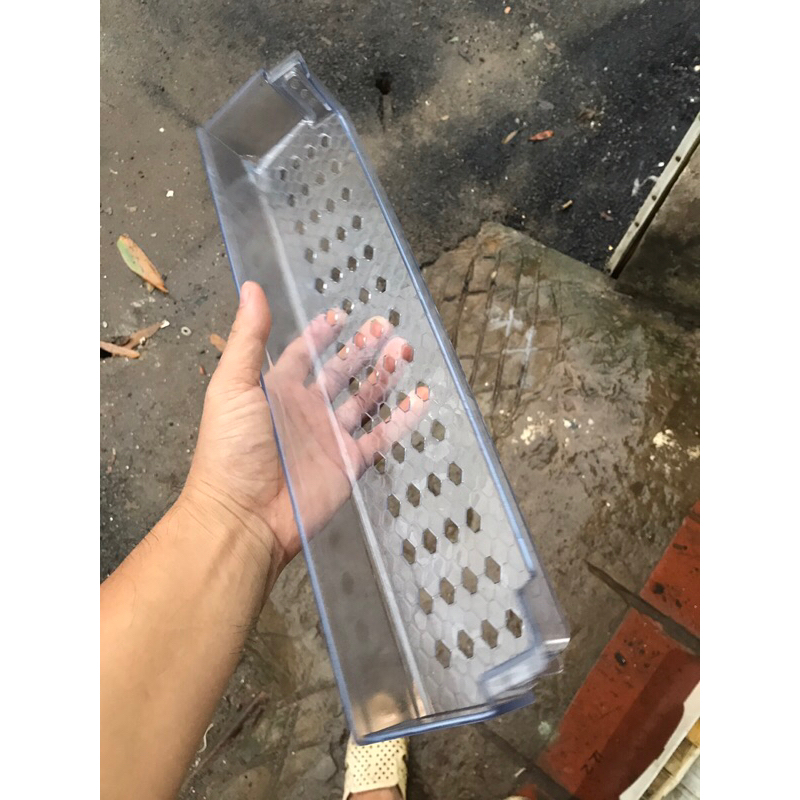 1 khay cửa ngăn đá tủ lạnh Beko 250 L inventer cũ tốt tháo máy