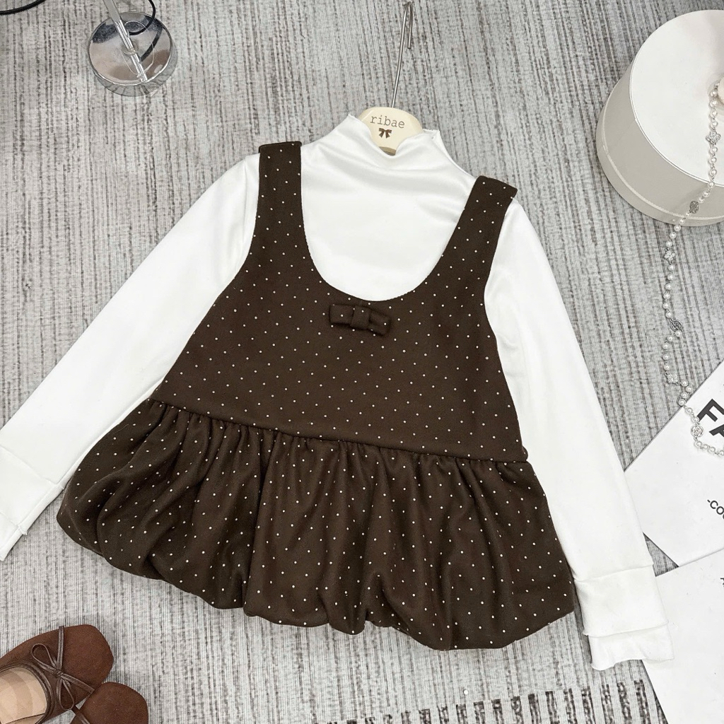 [KO kèm Quần] Set Yếm 2 Chi Tiết Dạ Tweed Chấm Bi Form Bí Phồng Phối Áo Thun Trắng Dài Tay– Style Tiểu Thư Hàn Quốc | BigBuy360 - bigbuy360.vn