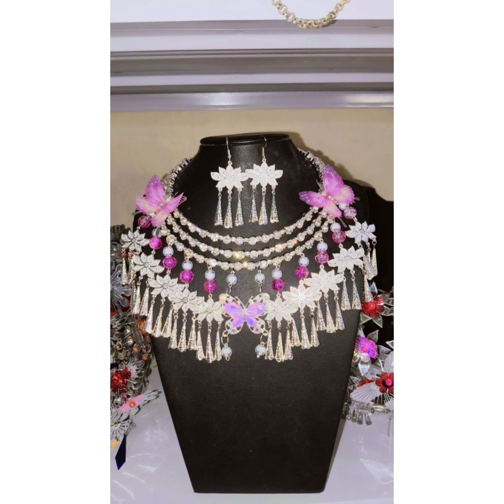 Vòng cổ Hmong 2026