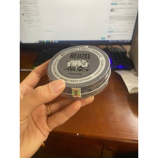Sáp Reuzel Extreme Hold Pomade