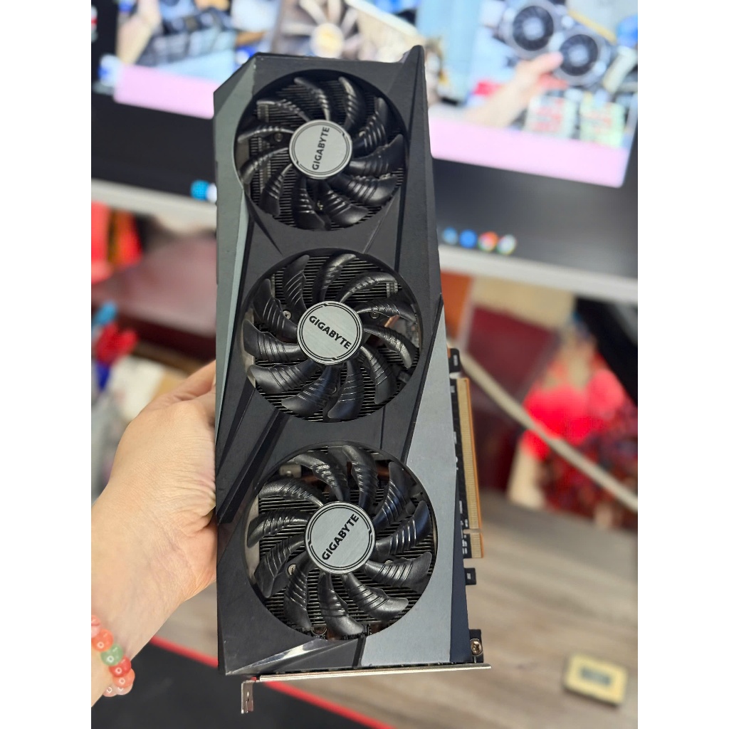 Card màn hình VGA Gigabyte Radeon RX 6700 XT GAMING OC 12G