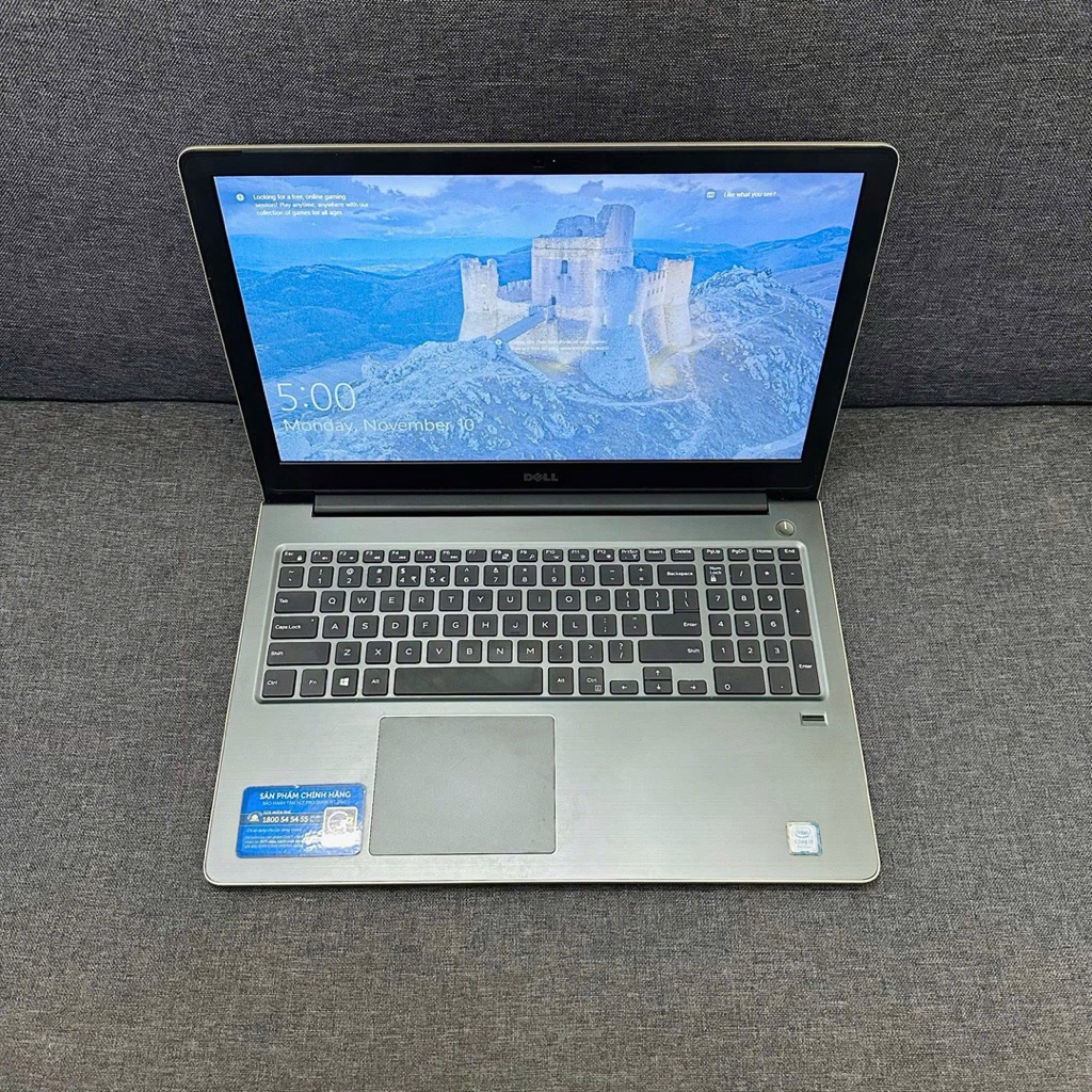 Laptop DELL VOSTRO 5568 i7-7500, ram 8gb , ssd m2 128, vga rời 940mx 4gb , máy full cn , cam mic ok 