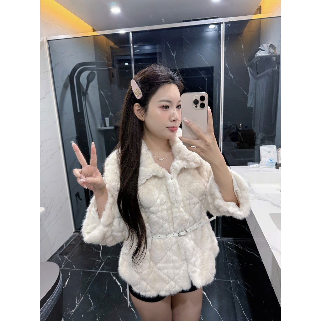 Áo Lông Mềm Kèm Belt