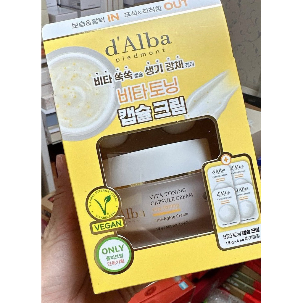 kem dưỡng da d'Alba Vita Toning Capsule Cream