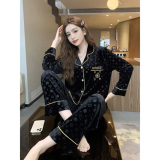  Bộ mặc nhà Pyjama nữ nhung cao cấp đồ ngủ mặc nhà thu đông chất liệu nhung DIRO thiết kế thời trang 
