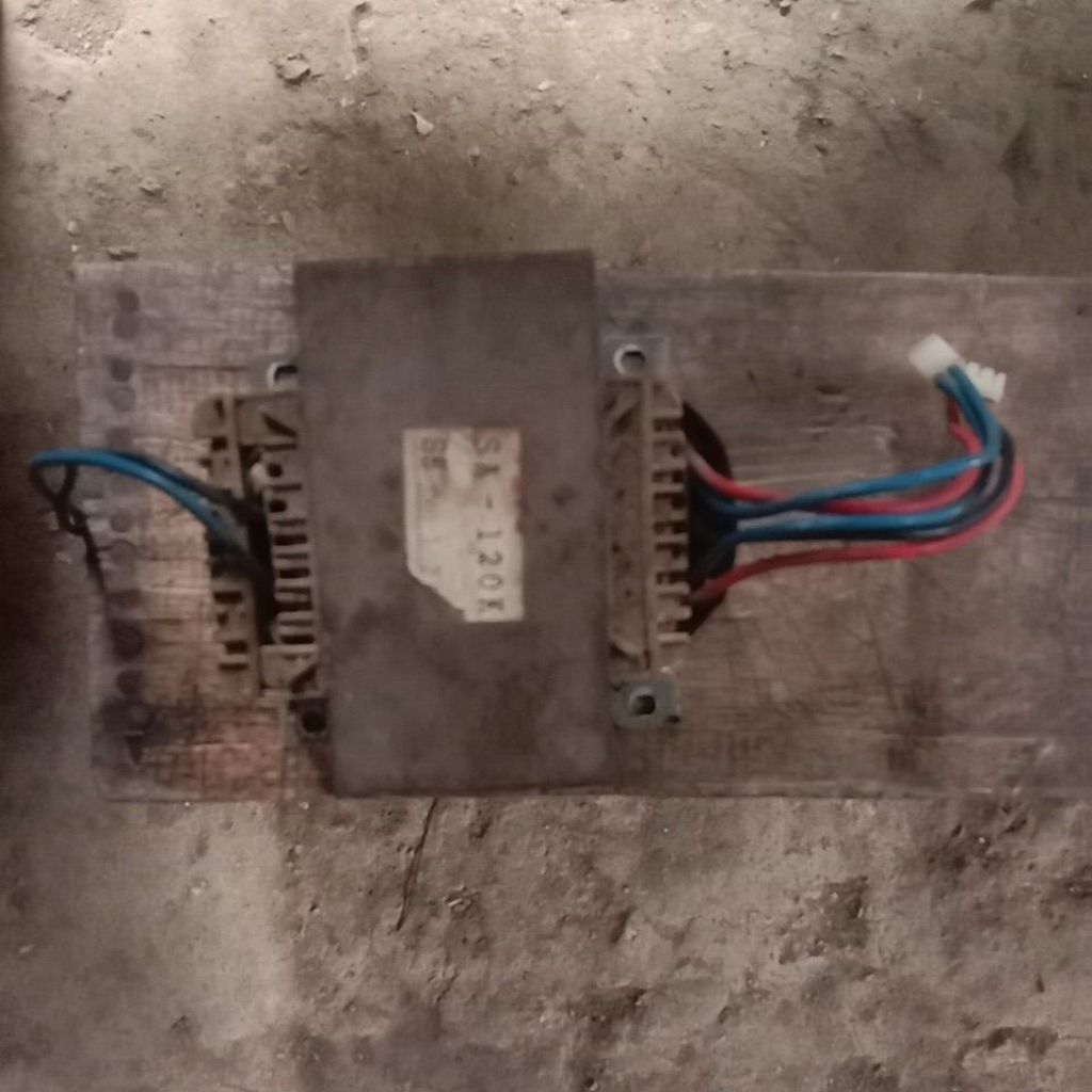 biến áp cũ tháo trong âm ly