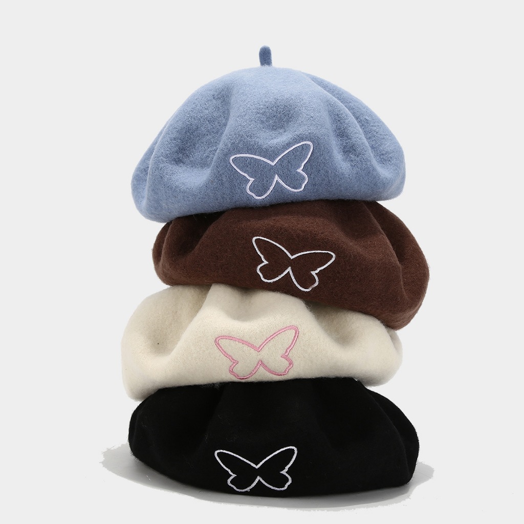 Mũ nồi vải nỉ len trơn màu thêu họa tiết Butterfly xinh có sẵn Đà Nẵng.