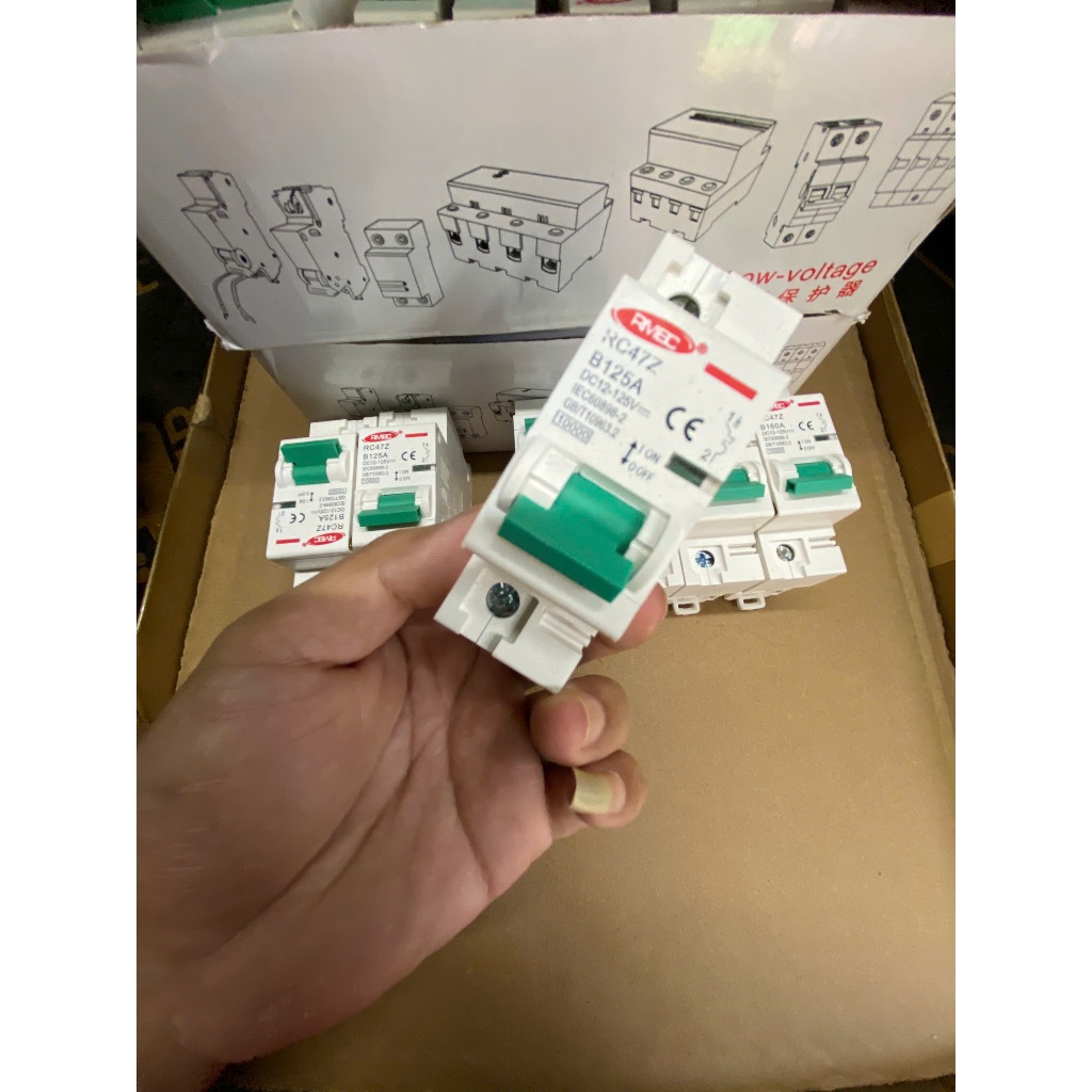 CB 125A  Atomat 1P chuyên dùng cho điện DC (xe điện, solar...)