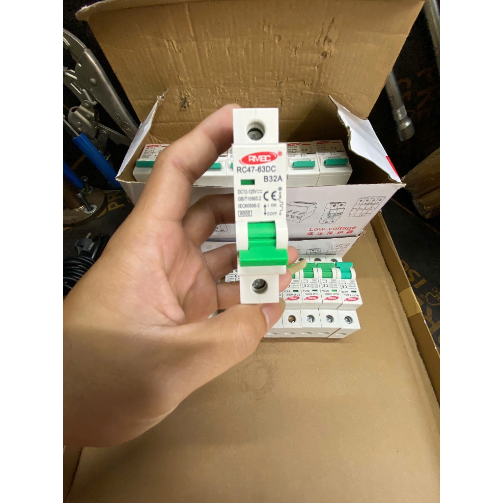 CB 32A  Atomat 1P chuyên dùng cho điện DC (xe điện, solar...)