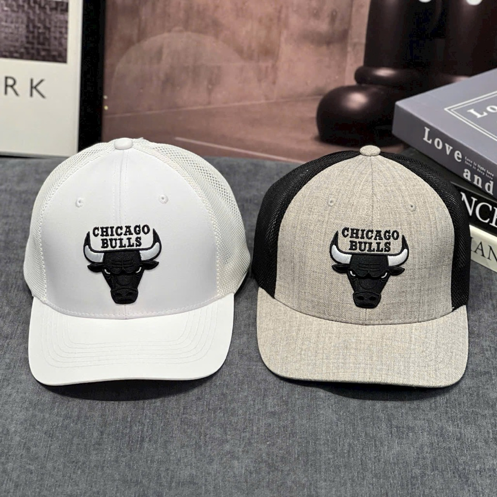 Mũ lưỡi trai bít đuôi, nón kết phối lưới logo trâu Bull Chicago