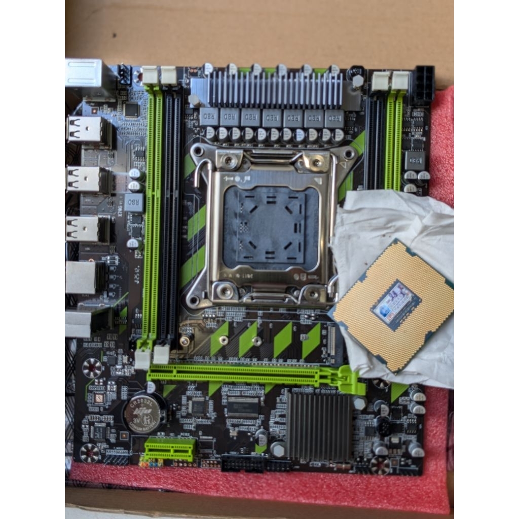 Combo main X79 + E5 2696v2 + DDRam 16gb ecc