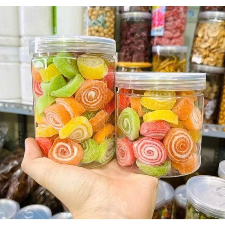 Kẹo Dẻo Xoắn Hũ Bé – 200g | Mềm Dẻo, Nhiều Màu, Ngọt Ngon