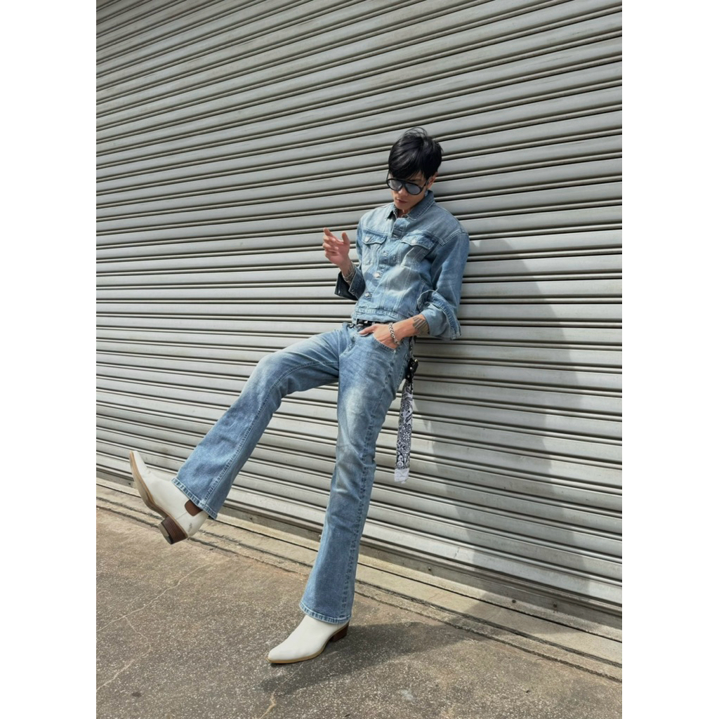 𝑭𝑳𝑨𝑹𝑬 𝑫𝑬𝑵𝑰𝑴 𝑰𝑵 𝑳𝑰𝑮𝑯𝑻 𝑩𝑳𝑼𝑬 , QUẦN JEAN Nam Ống Loe màu Light Blue | BigBuy360 - bigbuy360.vn