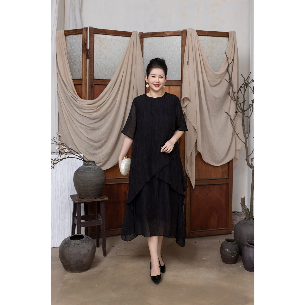 M Collection | Đầm Maxi Suông Trơn Vắt Chéo Hai Lớp Chất Tơ Xốp Lót Lụa Hàn Trắng - D12062 | BigBuy360 - bigbuy360.vn