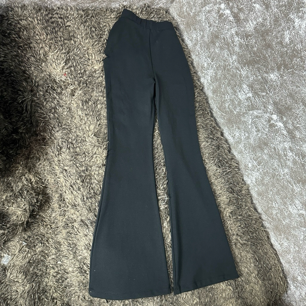 quần loe umi , loe 26cm, dài 100 cm và 105cm