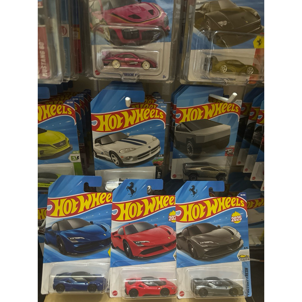 (Hoả Tốc SG) Xe mô hình 1:64 Hot wheels Mattel Ferrari SF90 Stradale