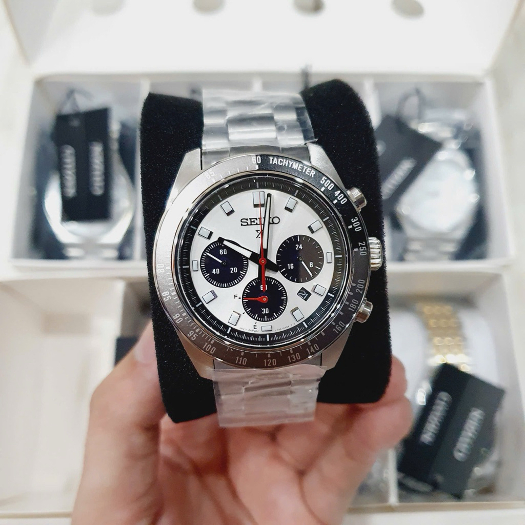 Đồng hồ nam dây thép Seiko Panda Prospex Speedtimer Solar Chronograph SSC911P1