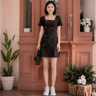 Đầm đen cổ vuông nút dừa, váy công sở dạo phố (kèm hình thật)