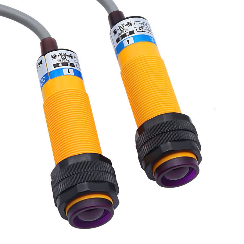 Cảm biến vật cản hồng ngoại NPN E3F-DS30C4, PNP E3F-DS30P1.