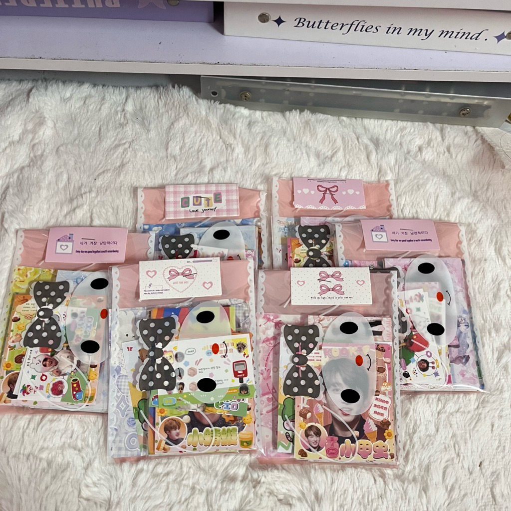 (ĐỌC MÔ TẢ)Box mix BTS Hàn-Việt (card des,sticker,note..)ĐỌC MÔ TẢ