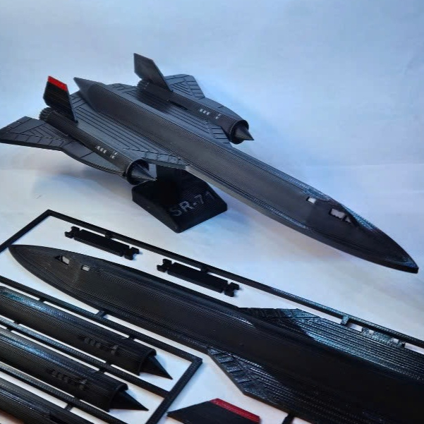 Mô hình Máy Bay Trinh Sát SR-71 Blackbird In 3D - Dạng Kit Card Tự Lắp Ráp
