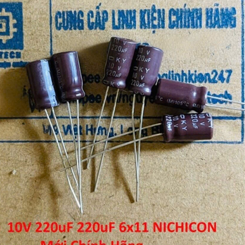 Túi 30 chiếc Tụ hoá 10V 220uF 220uf 6x11 Nichicon Chính hãng mới 100%
