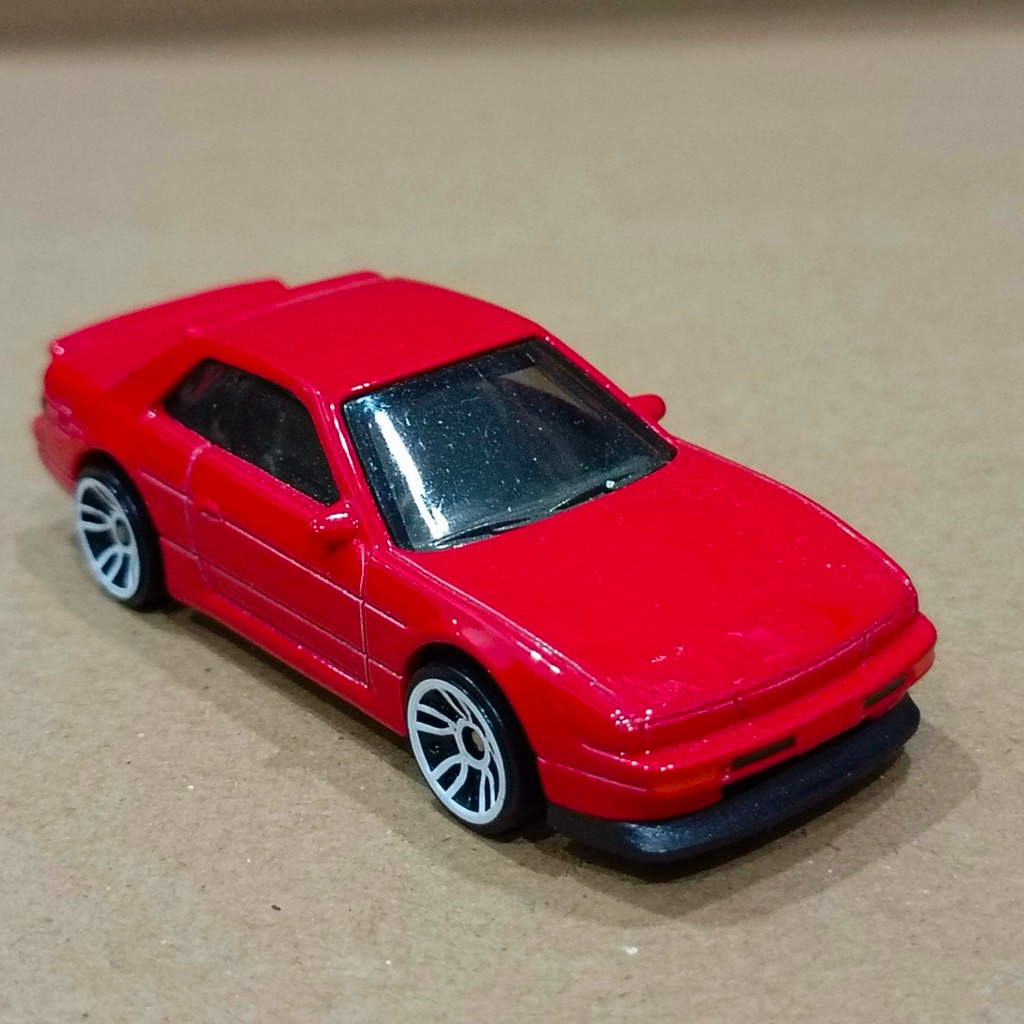 Xe Hot Wheels Nissan Silvia S13