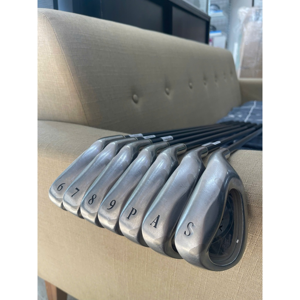 Bộ gậy sắt cũ Iron set 7 cây IRON SET XXIO (#6-9-P, A,S) Flex L - Secondhand 2nd- 6897