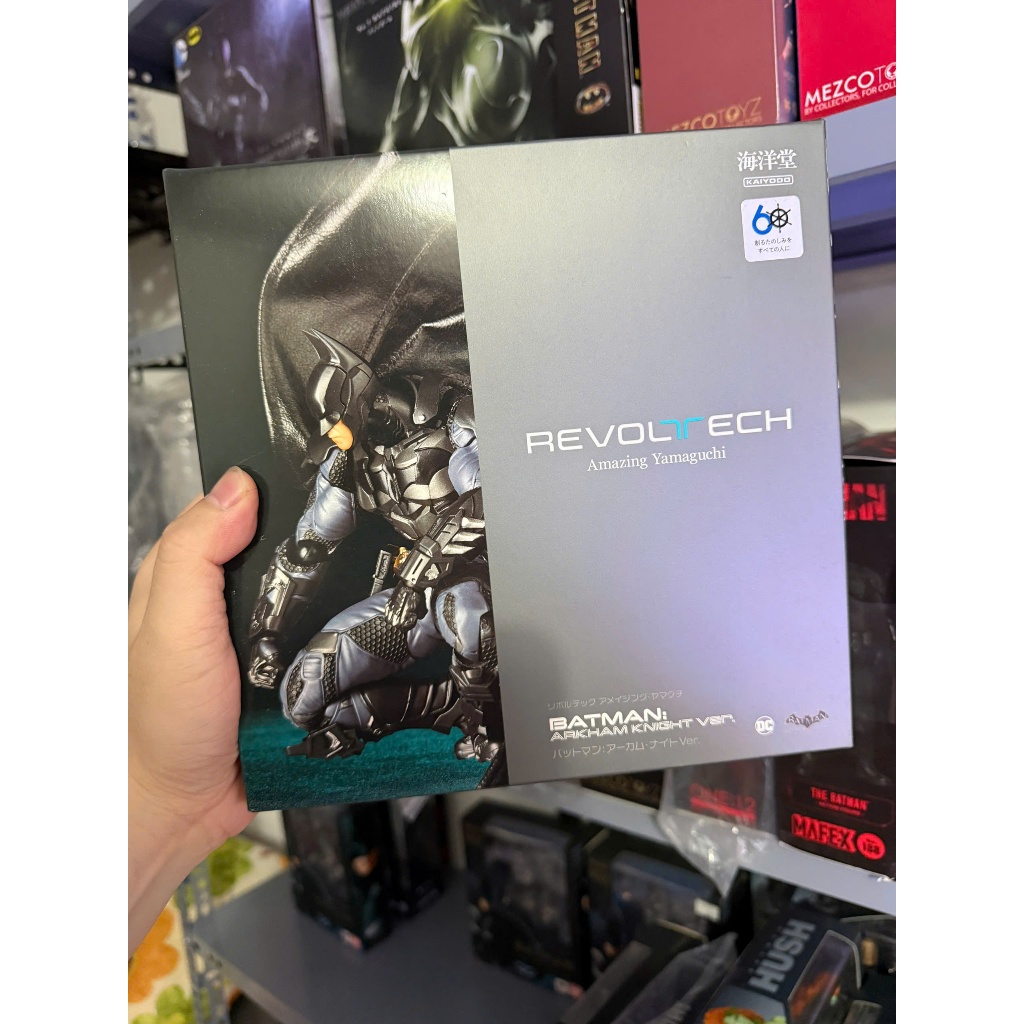 Mô hình Amazing Yamaguchi Batman (Arkham Knight)