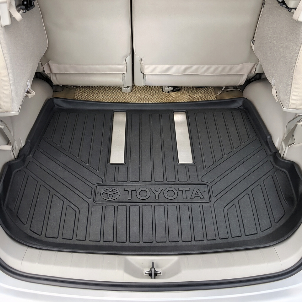Lót Cốp Toyota Fortuner 2007-2025, Nhựa Dẻo Không Mùi, Chống Nước, Chuẩn Form Cốp.