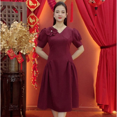 Đầm xòe trung niên cho mẹ - Cổ tim kết hoa tay nhún phồng - Màu Đỏ - TTV2027
