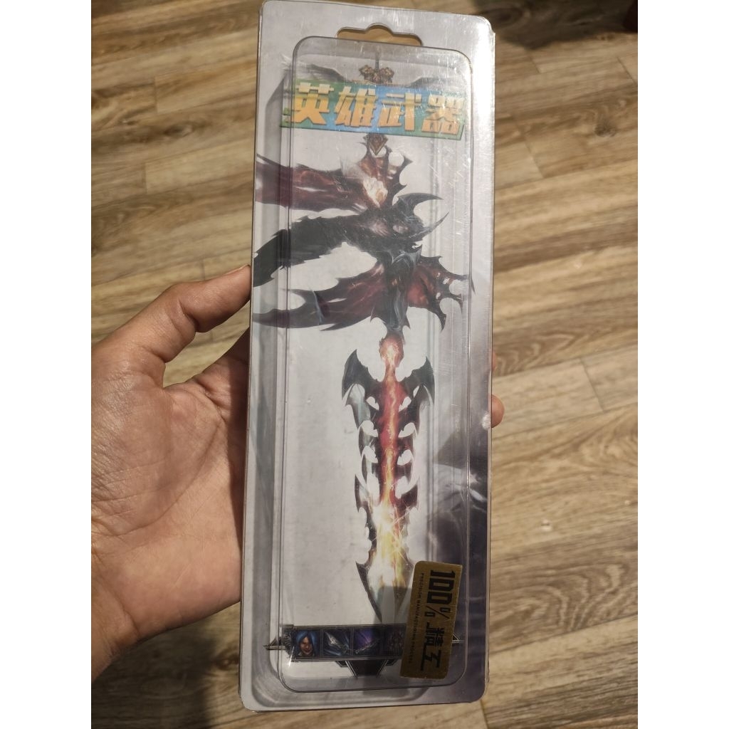 [22cm] Móc khoá mô hình kim loại thủ công Yasuo - Liên Minh Huyền Thoại - League of Legends [tặng đế