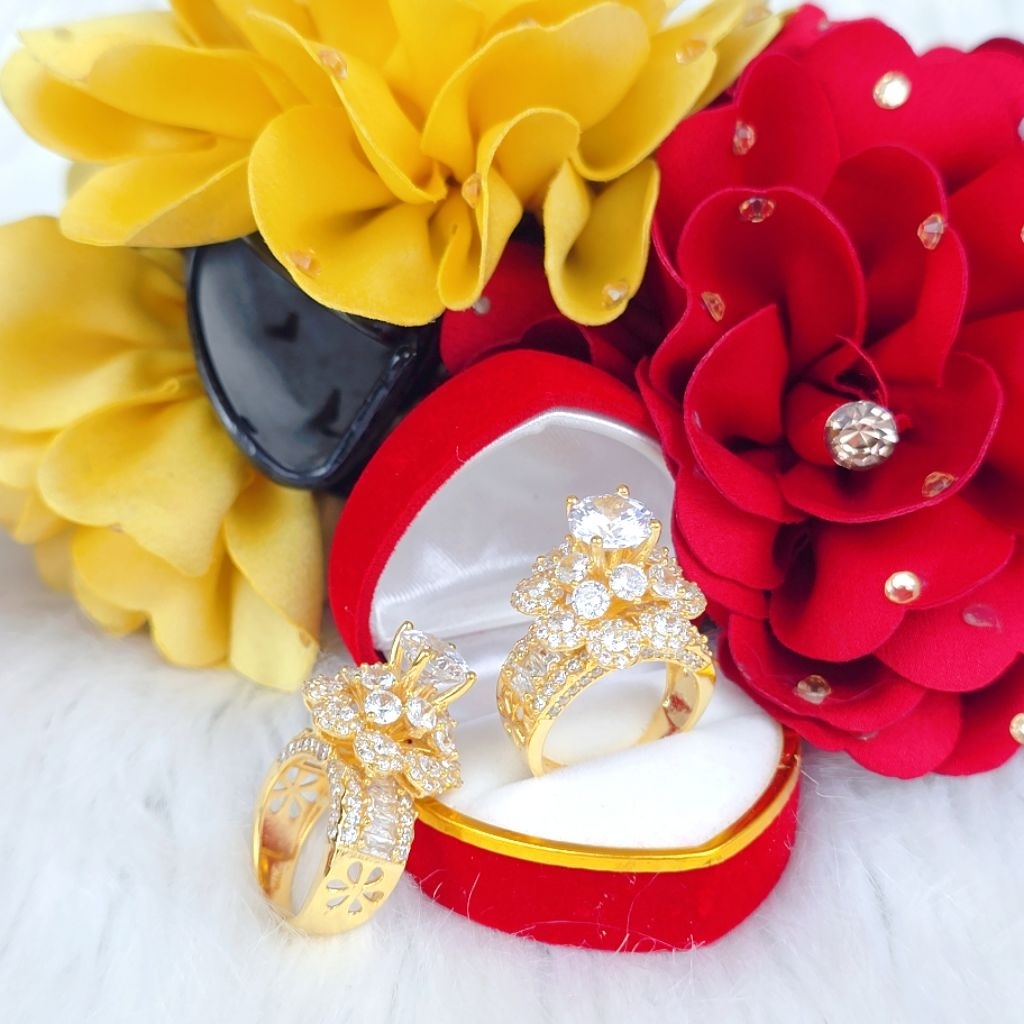 Nhẫn Nữ Hoàng Hoa Mai Đồng Đỏ Màu 18 Miền Tây