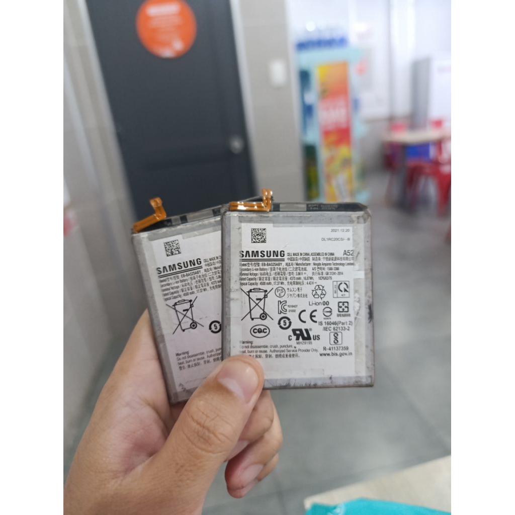 Pin cũ tháo máy Samsung A52 / S20FE / G781 / A525 / A526 / A528 / A52S  (EB-BA525ABY)